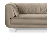 item-0b5ef76dcc/640267-8978683fec44