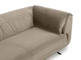 item-0b5ef76dcc/640267-de16fa56f948