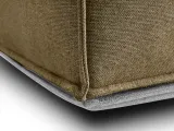 item-0b5ef76dcc/680411-19c1d323c549