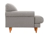 item-0b5ef76dcc/686578-e0dbc55d1185