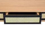 item-0b5ef76dcc/787119-ac17131a02e3
