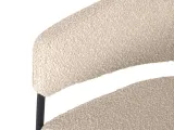 item-0b5ef76dcc/806931-f3e73ba6601b