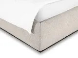 item-0b5ef76dcc/831395-76b54a372cf0