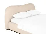 item-0b5ef76dcc/831400-e3a620487faf