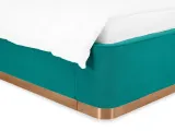 item-0b5ef76dcc/903022-7e3d8e373533