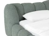 item-0b5ef76dcc/934628-c3cf582d5883