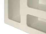 item-0b5ef76dcc/937888-37a4ca4eccf8