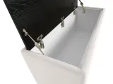 item-0b5ef76dcc/942561-3cce0d7d1f8f