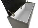 item-0b5ef76dcc/942690-b65c4d0183c7