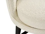 item-0b5ef76dcc/943466-c957088ae92e