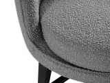 item-0b5ef76dcc/943469-c4623fcf73fc