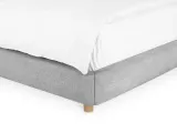 item-0b5ef76dcc/946712-e5c87a98abcc