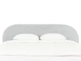item-0b5ef76dcc/950623-6489ba8504e0