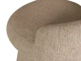 item-0b5ef76dcc/957233-ad9c11d3648a