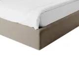 item-0b5ef76dcc/959957-3522a22153c4