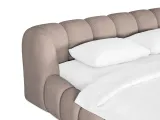 item-0b5ef76dcc/961678-7537e8f221e7