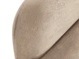 item-0b5ef76dcc/966757-701d68badda9