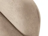 item-0b5ef76dcc/966764-57e4a2926715